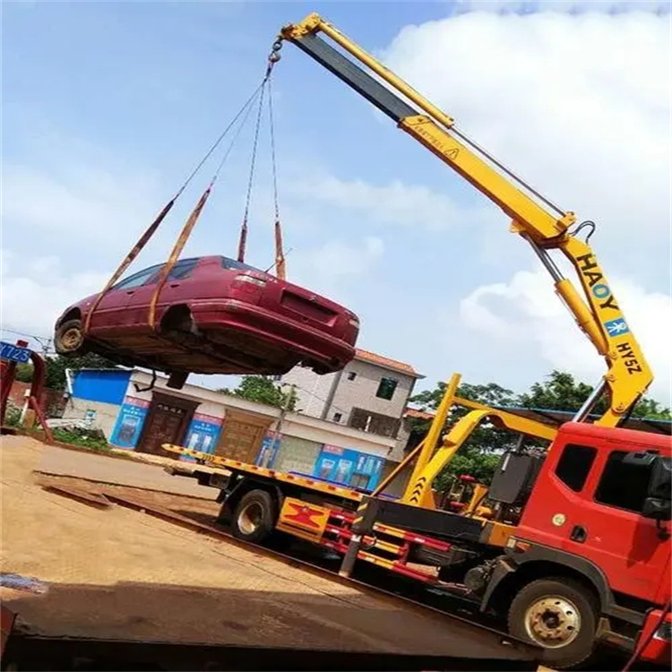 龙河镇吊车救援小汽车怎么吊