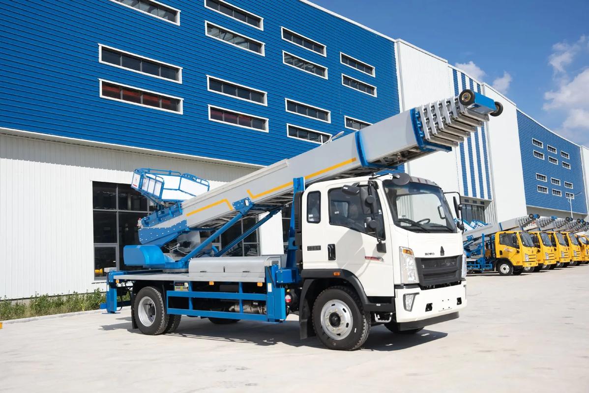 龙河镇出租云梯车高空作业车 建筑垃圾搬运