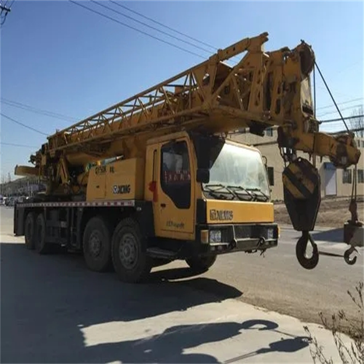 龙河镇哪里有专业吊车出租